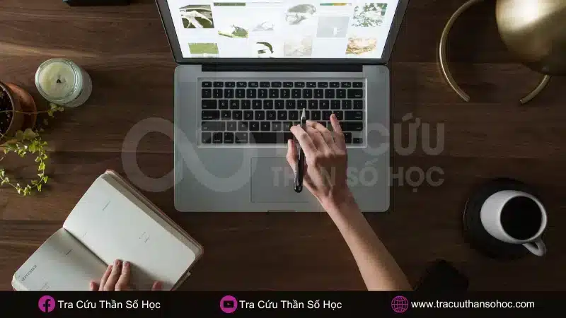 Người Bảo Bình có sự hứng thú đặc biệt đối với công việc nghiên cứu và sẽ đặt tâm huyết vào nó Người Bảo Bình có sự hứng thú đặc biệt đối với công việc nghiên cứu và sẽ đặt tâm huyết vào nó